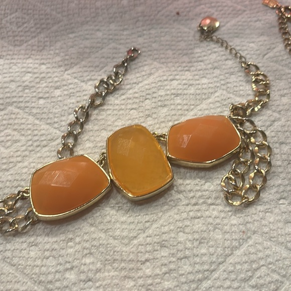 Women’s assorted necklaces - Picture 3 of 5